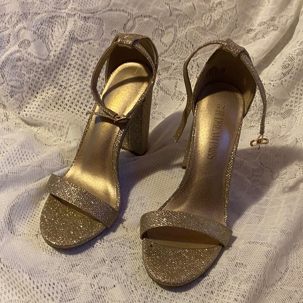 Dream Pairs Gold Glitter Block Heels